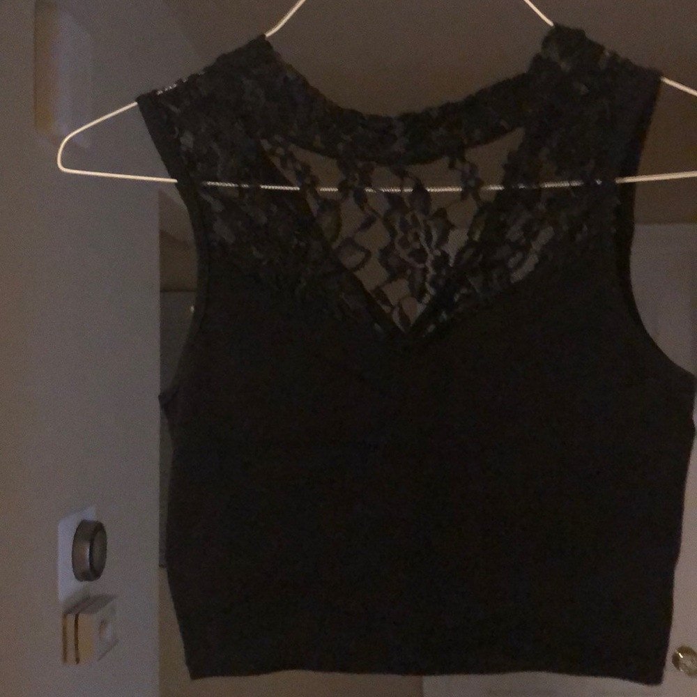 Black crop top